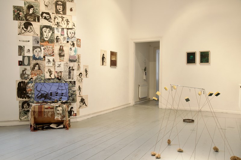 SPIDER PIECE back room